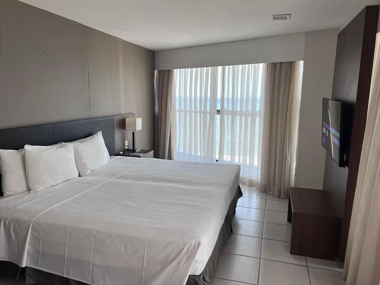 Frente Mar - Beach Class Internacional - Flat Boa Viagem Recife